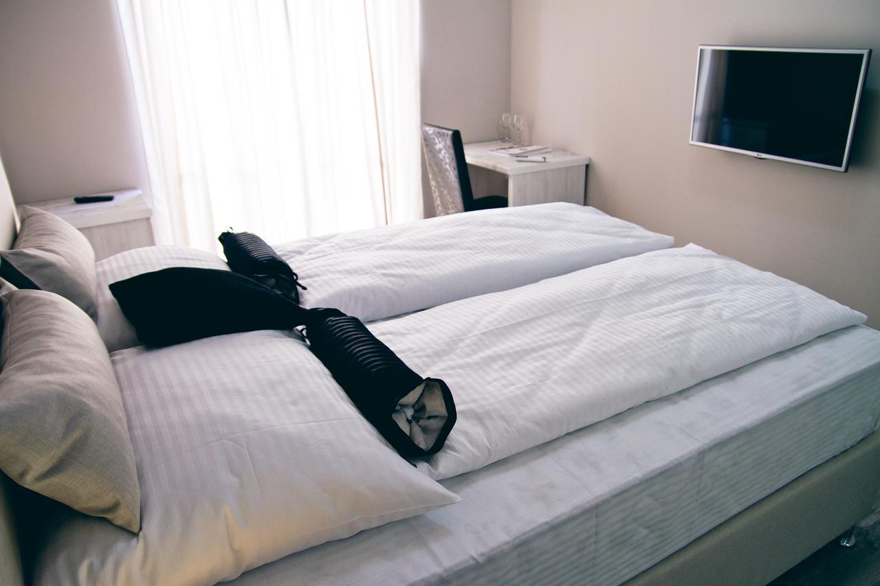 Hotel Bakarni Lonac Brčko 外观 照片