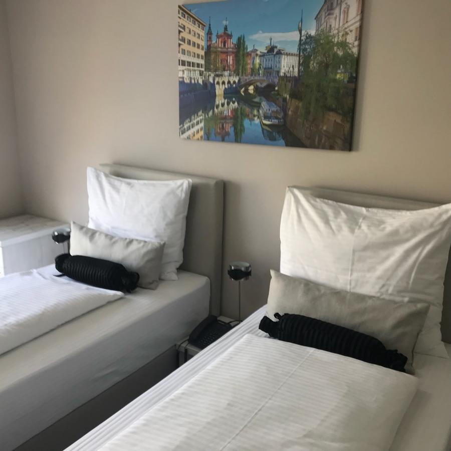 Hotel Bakarni Lonac Brčko 外观 照片